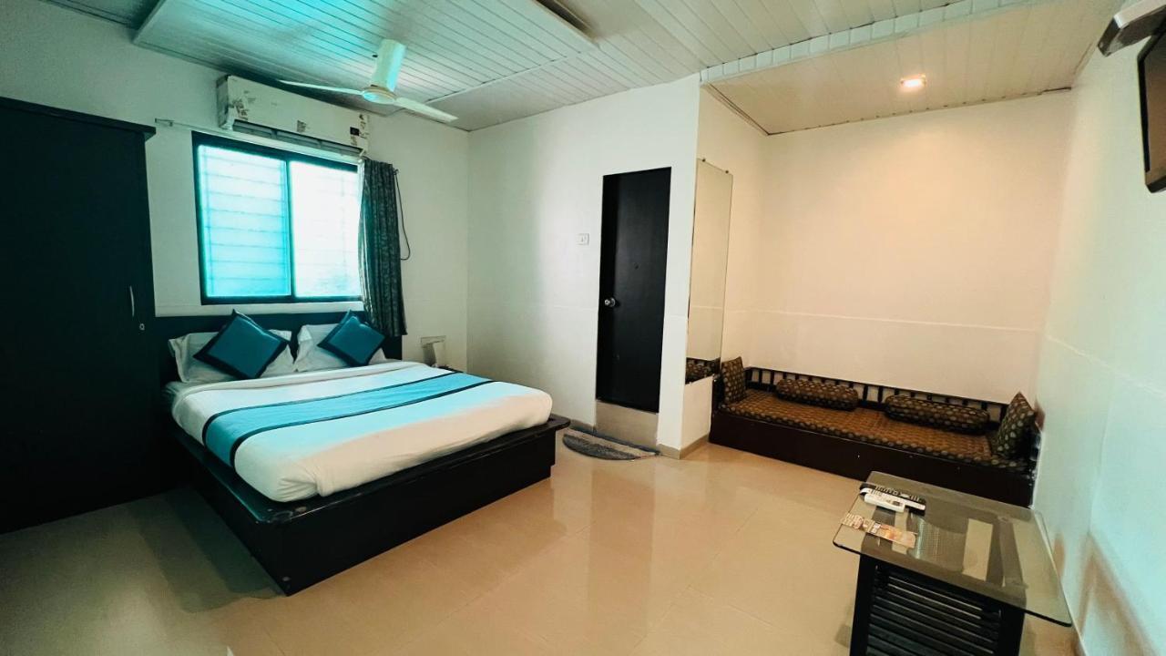 Farm House Residency Vasai Eksteriør bilde