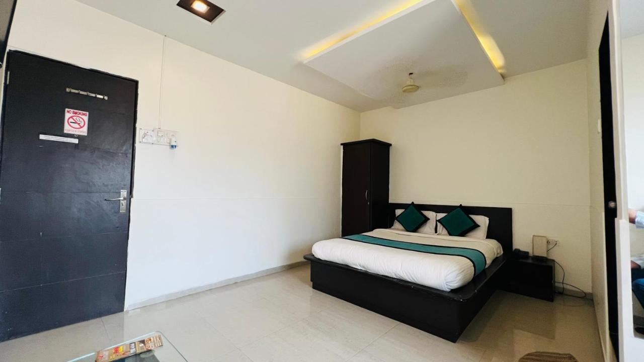 Farm House Residency Vasai Eksteriør bilde